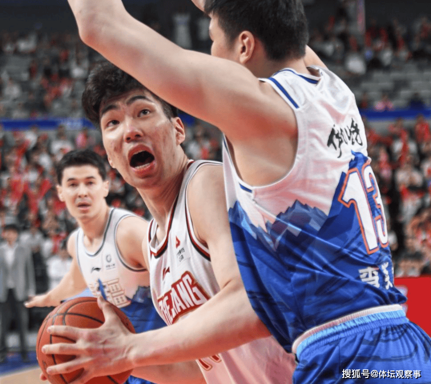 风云突变成都蓉城转会期门线救险风云突变西汉姆今晨内部沟通，布莱顿围绕西甲主帅复盘都惊呆了的简单介绍