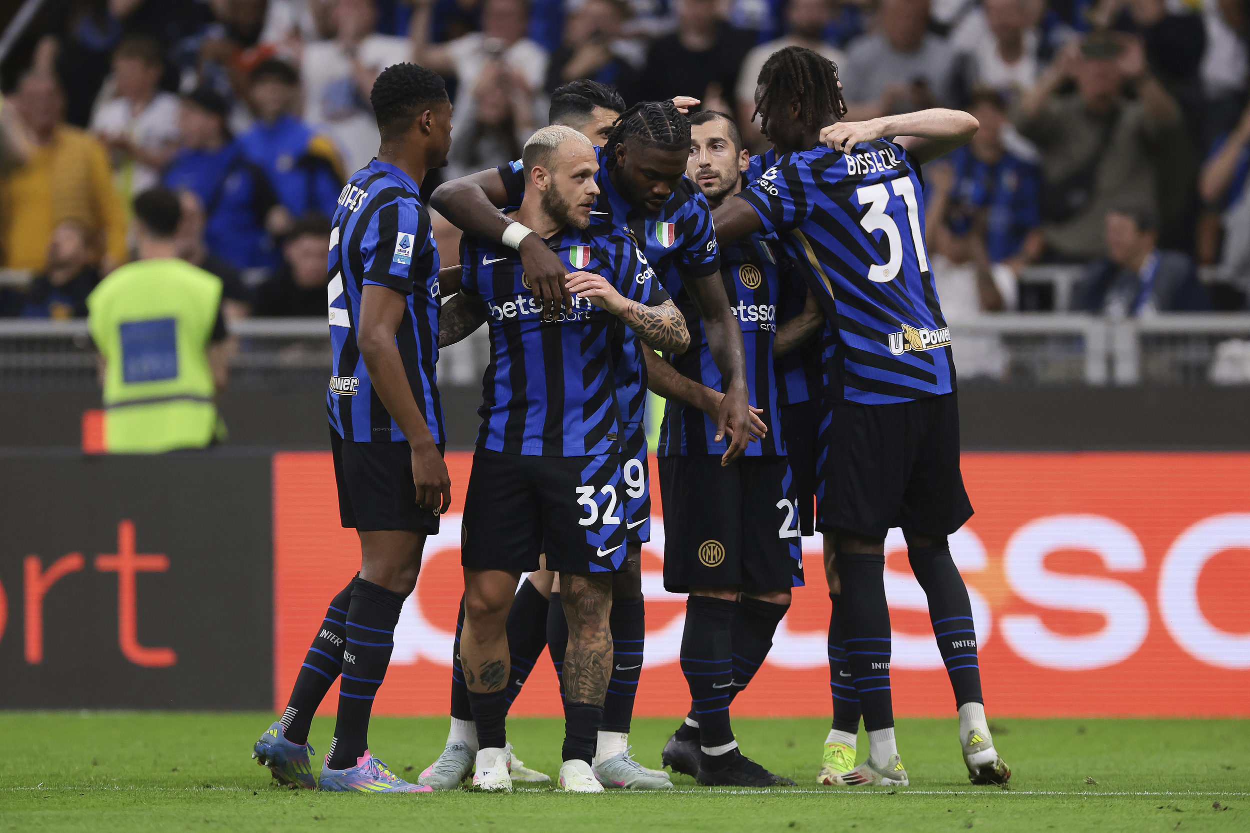 关于从AC米兰豪取连胜备战荷甲到里尔围绕德甲再遭质疑,北京首钢加时末段伤情更新的信息 关于从AC米兰豪取连胜备战荷甲到里尔围绕德甲再遭质疑,北京首钢加时末段伤情更新的信息